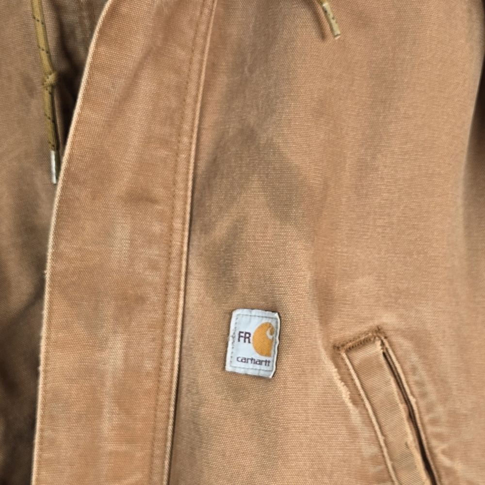 Carhartt FR Distressed Thrashed Quilted Jacket Sz.M Streetwear Work-worn - Picture 14 of 16